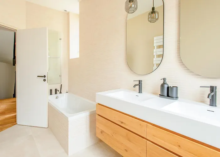 Marie Et Martin Vila